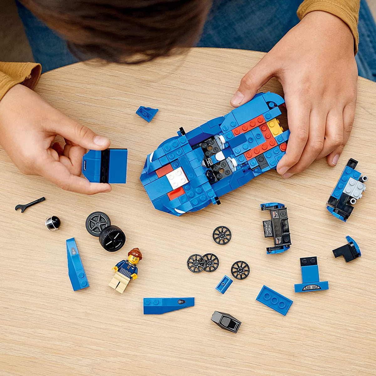263 Pieces Building Kit D702
