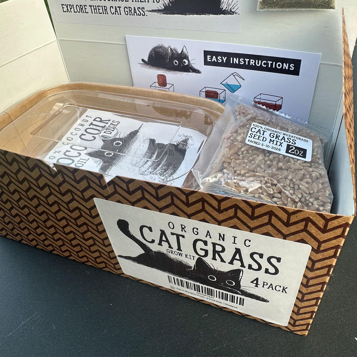 4-Batch Indoor Cat Grass Grow Kit with Containers, Soil Disks & Seeds D79820